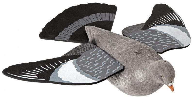 LOKKEDUE MED UTSLÅTTE VINGER